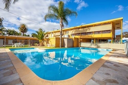 Karama Motor Inn מילדורה מראה חיצוני תמונה